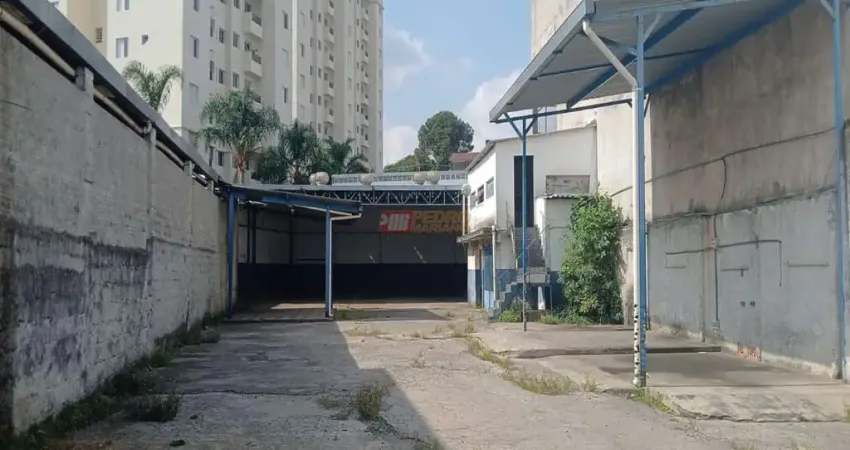 Barracão / Galpão / Depósito para alugar na Rua Lauro Muller, 1165, Vila Palmares, Santo André