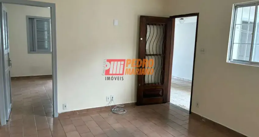 Casa com 2 quartos para alugar na Rua José Salustiano Santana, 220, Mauá, São Caetano do Sul