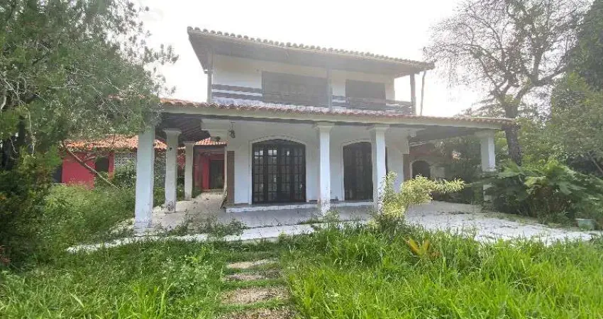 Casa para venda ou Locação no Encontro das Águas com fácil acesso