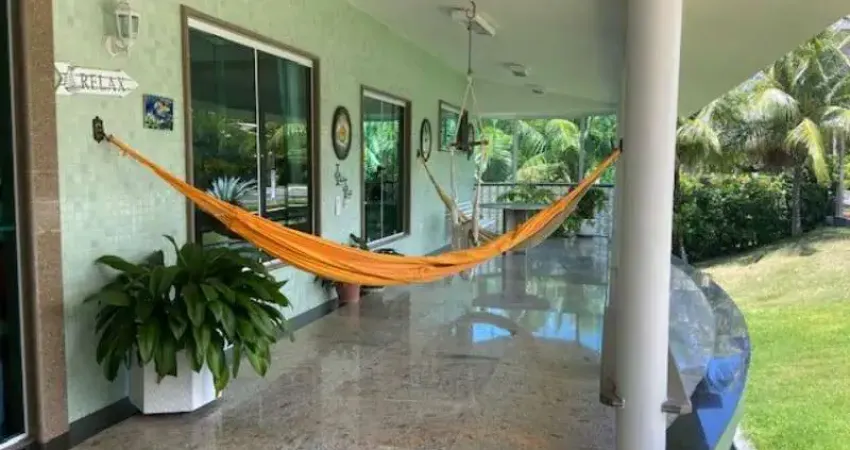 Excelente casa 4 suites com campo de futebol
