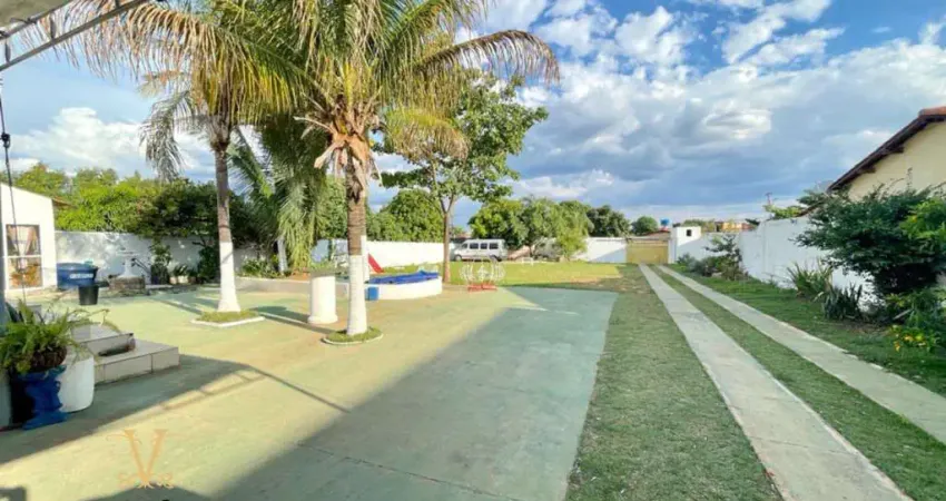Casa para Venda em Luziânia, Cidade Osfaya, 7 dormitórios, 5 suítes, 7 banheiros, 10 vagas