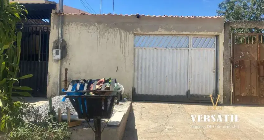 Apartamento para Venda em Cidade Ocidental, Parque Nápolis B, 2 dormitórios, 1 banheiro, 2 vagas