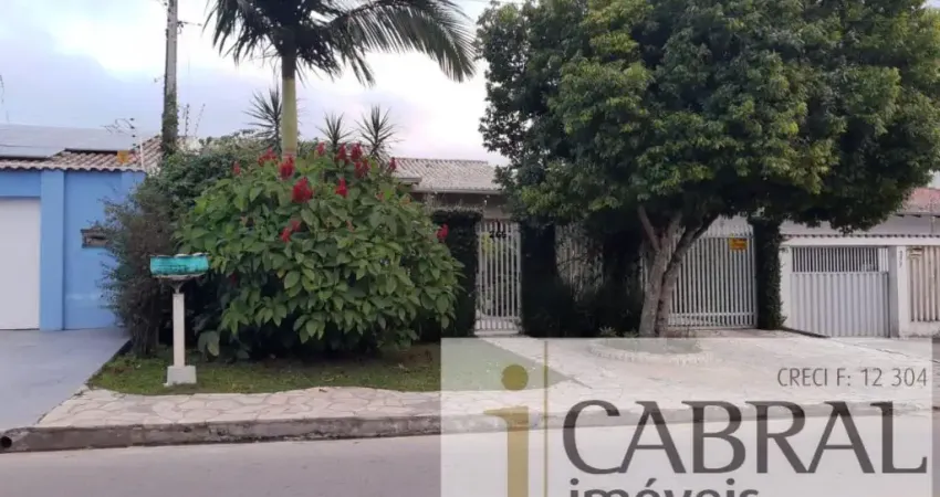 Casa para VENDA no bairro Jardim Araçá, localizado na cidade de Paranaguá / PR.