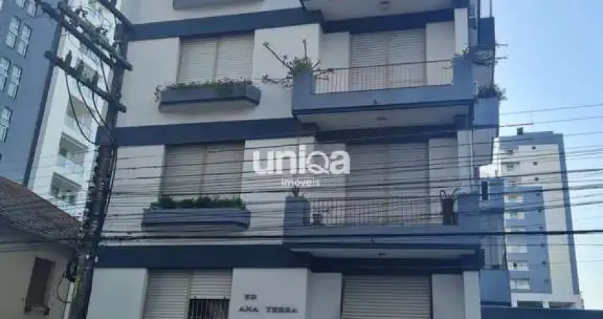 Apto 02 dormitórios dep. empregada garagem no ed ana terra rua dos andradas