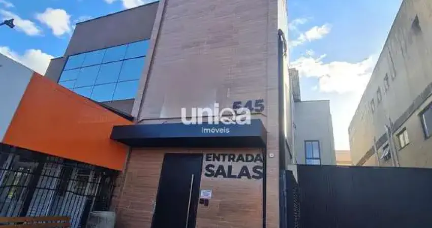Sala comercial para alugar na Avenida Evaldo Behr, 545, Camobi, Santa Maria
