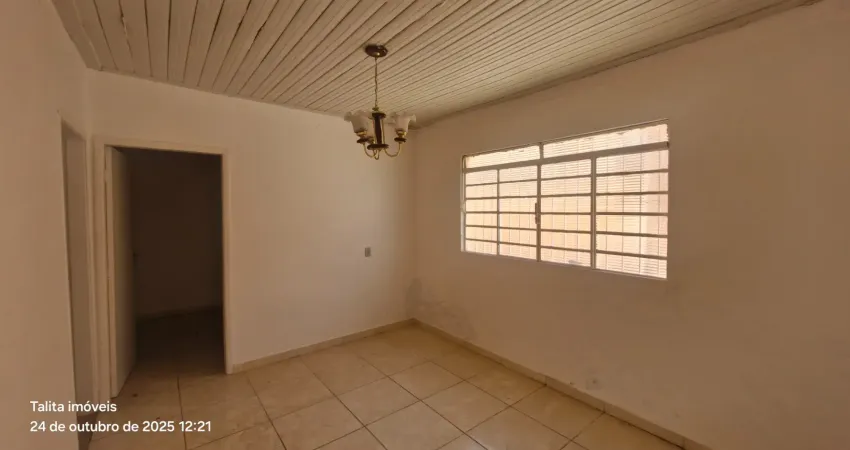 Casa para reforma em terreno de 500 metros quadrados  joao passos botucatu