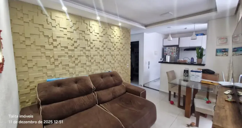 Lindo apartamento com planejados 2 dormitórios e condomínio com piscina