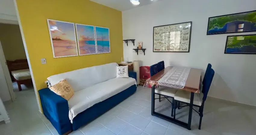 Apartamento um quarto, sacada e churrasqueira, bloco com elevador, condomínio wembley tênis na praia das toninhas ubatuba