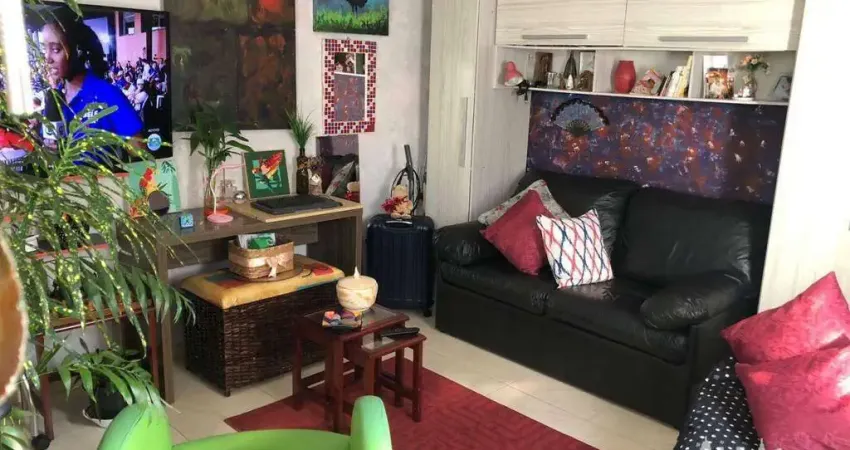 Kitnet com 1 dormitório, salão de festa, 23 m² por R$ 180.000 - Ocian - Praia Grande/SP