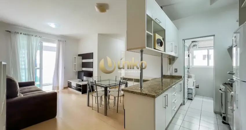 Apartamento com 2 quartos para alugar na Rua Desembargador Motta, 1648, Centro, Curitiba