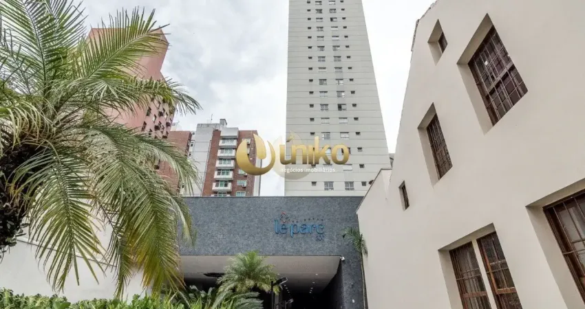 Apartamento 1 Quarto com Sacada no Le Parc Centro de Curitiba