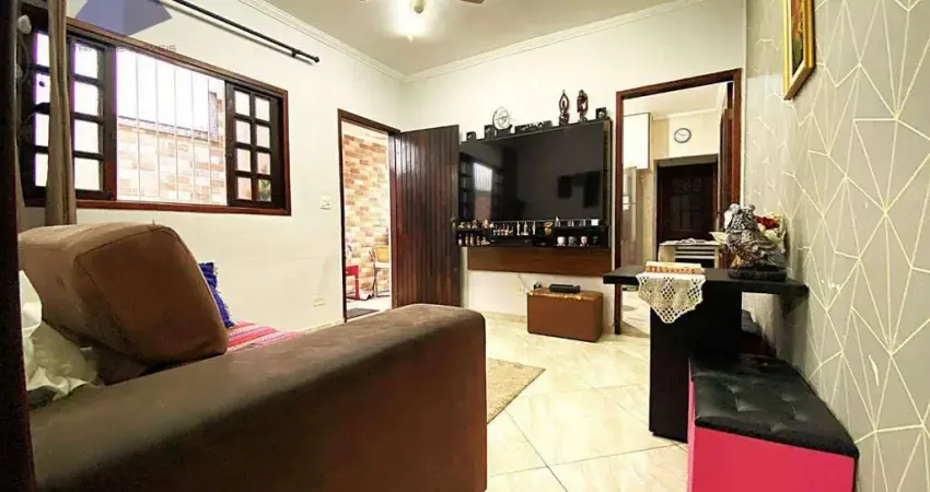 Casa à Venda com 3 dormitórios, 1 suíte e 2 vagas no Jardim Santa Cecília em Guarulhos/SP R$480.000,00