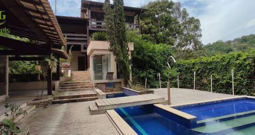 Casa com 4 Quartos à venda, 220 m² por R$ 1.600.000 - Pendotiba - Niterói/RJ