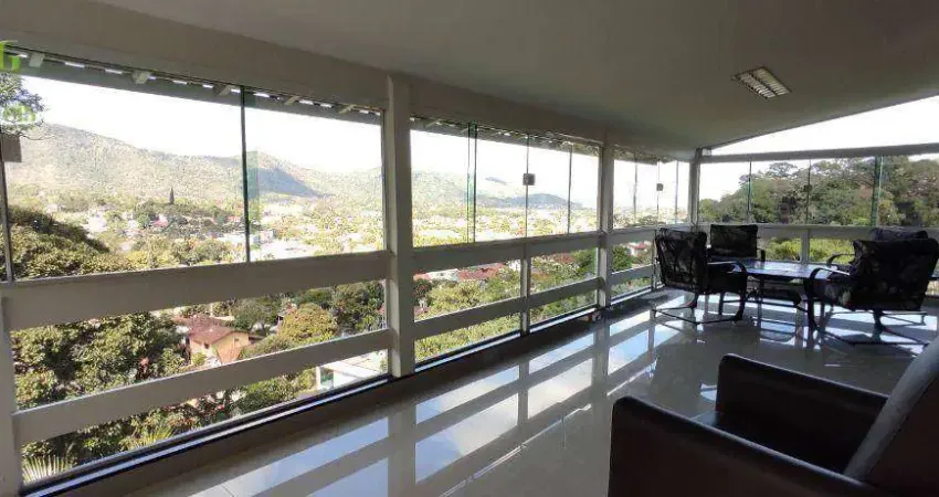 Casa com 4 Quartos à venda, 450 m² por R$ 1.600.000 - Itaipu - Niterói/RJ