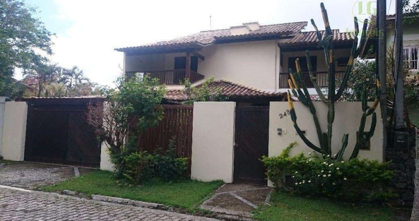 Casa com 4 Quartos à venda, 338 m² por R$ 950.000 - Itaipu - Niterói/RJ