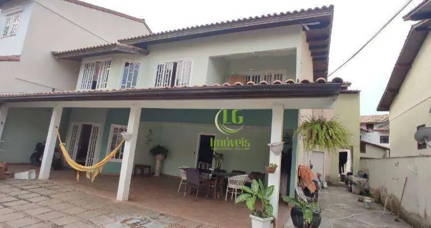 Casa com 4 Quartos à venda, por R$ 3.000.000 - Camboinhas - Niterói/RJ