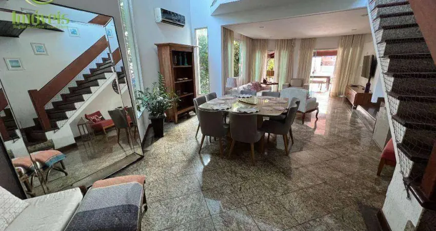 Casa com 4 Quartos para alugar, 234 m² por R$ 9.456/mês - Itaipu - Niterói/RJ