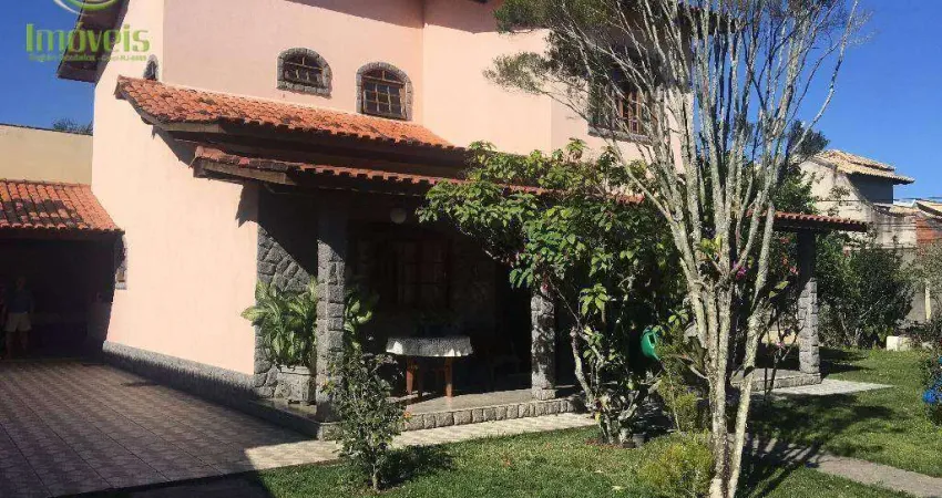 Casa com 3 Quartos para alugar, 211 m² por R$ 8.412/mês - Camboinhas - Niterói/RJ