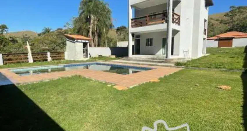 Chácara em condomínio de 1.500m² na zona norte de são josé dos campos!