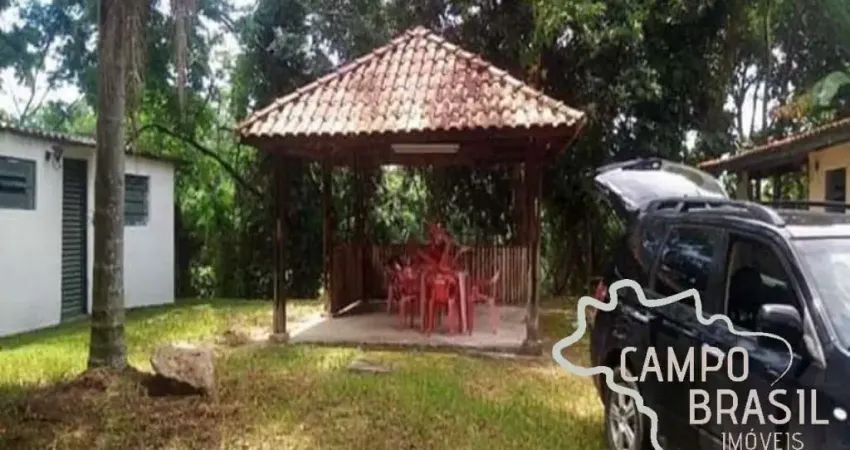 Oportunidade! Chácara com churrasqueira, pomar formado e edícula!