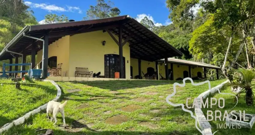 OPORTUNIDADE LINDO SÍTIO COMPLETO E FORMADO COM 31.000 M² ESCRITURADO COM ASFALTO NA PORTA NA ZONA NORTE DE SJCAMPOS!