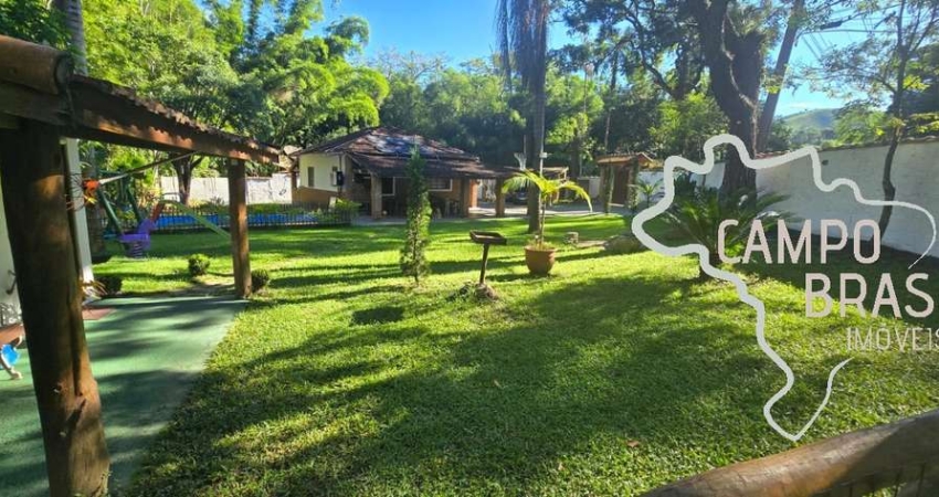 CHÁCARA 1213.88M² NO ASFALTO, PRÓXIMA AO CENTRO DE MONTEIRO LOBATO!