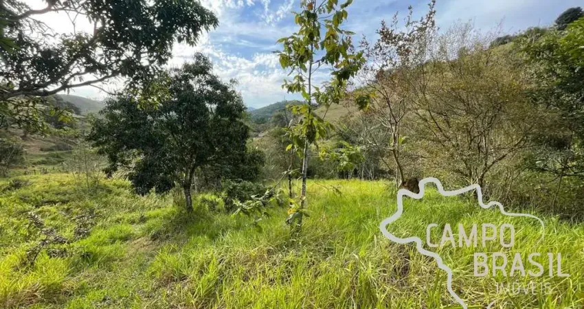 Chácara escriturada com 4 casas e muita água! 34.000m² em são josé dos campos!