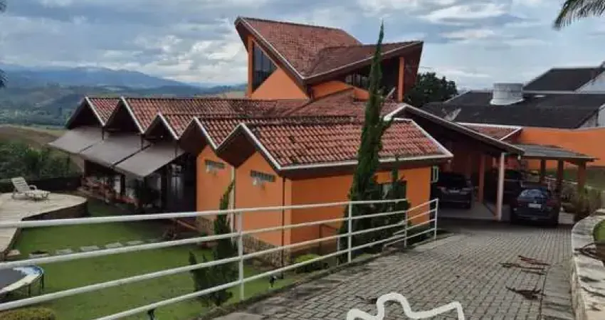 Chácara em condomínio fechado, 3860m², portaria e ronda 24h na zona norte de são josé dos campos!