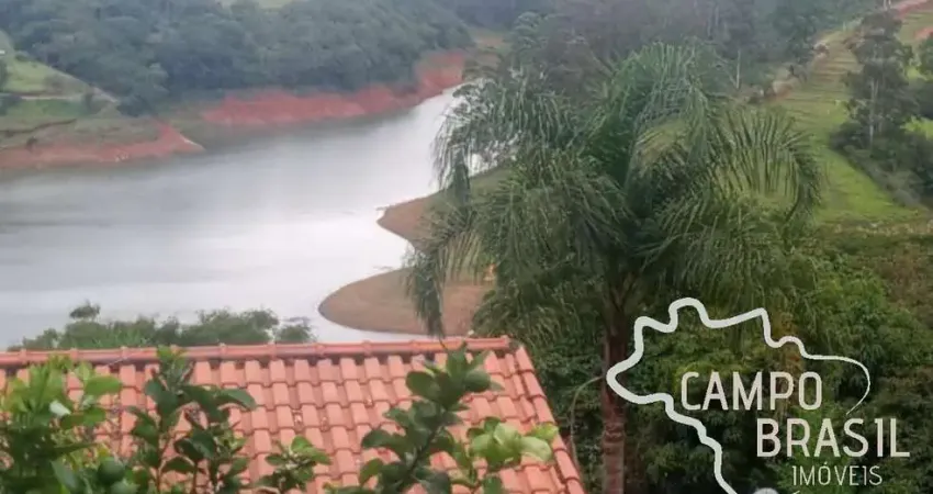 Chácara 3.700m² com acesso particular à represa em jambeiro!!