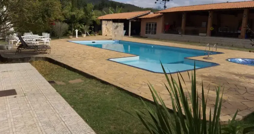 CH00297 - CHÁCARA INCRÍVEL COM 2 CASAS E ÁREA PARA FESTAS, EM SÃO ROQUE - SP