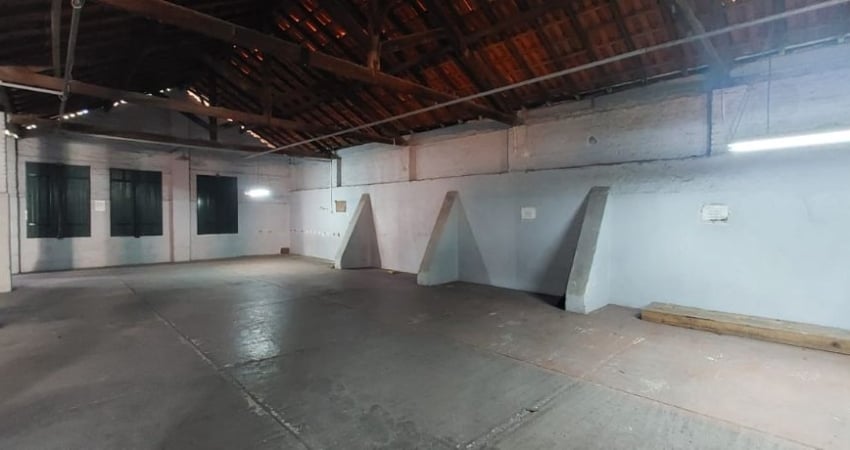 GL00024 - GALPÃO COMERCIAL DE 1.000M² COM DOCA NO CENTRO, SÃO ROQUE - SP
