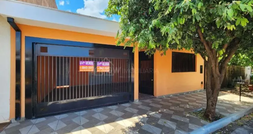 Casa com 3 quartos à venda na Rua Alberto Benvegnú, 280, Conjunto Habitacional Antônio Costa Patrão, Sertãozinho