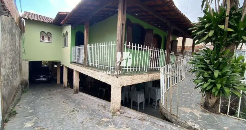 Casa com 4 quartos à venda na Santa Mônica, Belo Horizonte 