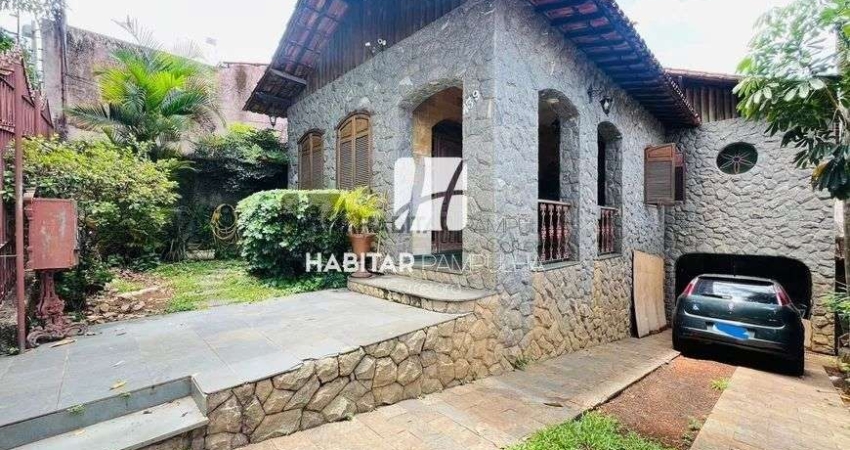 Casa com 3 quartos à venda na Santa Amélia, Belo Horizonte 