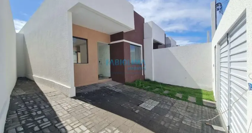 Casa térrea a venda com 2/4, no centro de Lauro de Freitas
