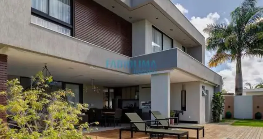 Casa alto padrão Alphaville Litoral Norte, Abrantes