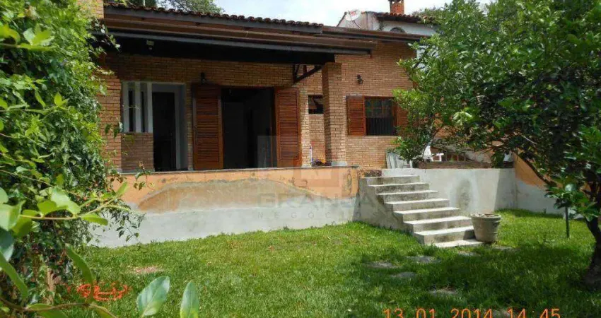 Casa com 1 dormitório à venda, 70 m² por R$ 549.000,00 - Granja Viana - Carapicuíba/SP
