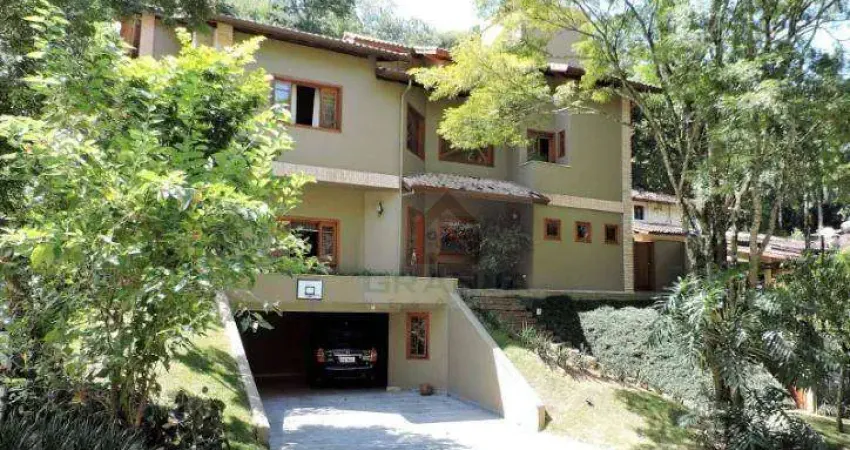 Casa com 4 dormitórios à venda, 443 m² por R$ 2.100.000,00 - Granja Viana - Jandira/SP