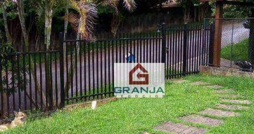 Casa com 3 dormitórios à venda, 168 m² por R$ 1.200.000,00 - Chácara Vista Alegre - Cotia/SP