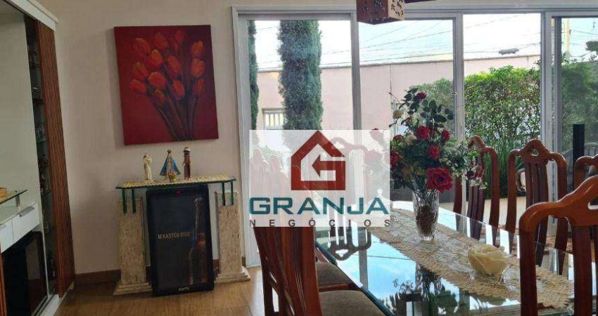 Casa com 3 dormitórios à venda, 310 m² por R$ 1.380.000,00 - Granja Viana - Carapicuíba/SP