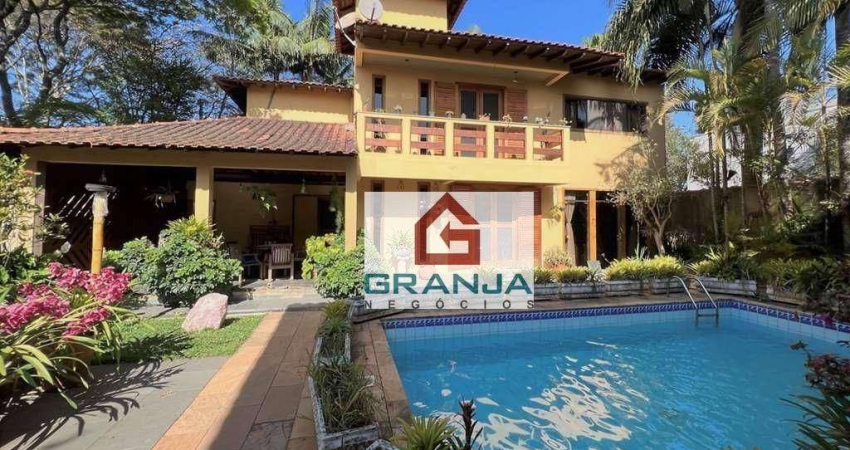 Casa com 4 dormitórios à venda, 481 m² por R$ 1.570.000,00 - Granja Viana - Cotia/SP