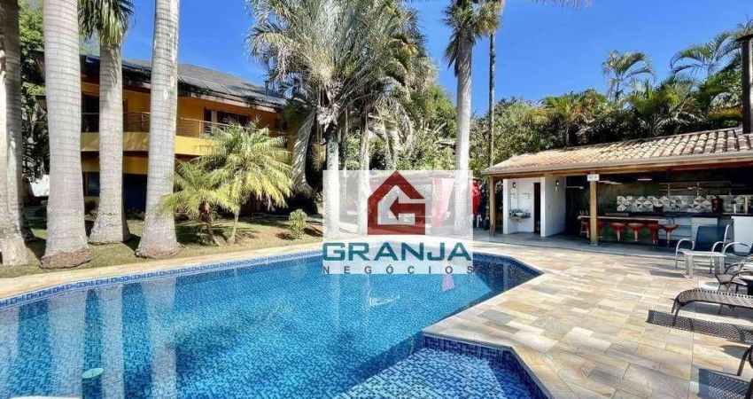 Linda e impecável! 5 suítes, home office, gourmet, piscina à venda, 609 m² por R$ 3.600.000 - Palos Verdes - Cotia/SP