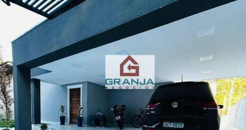 Lindo Imóvel com piscina, churrasqueira, suítes, muito verde! à venda, 250 m² por R$ 1.480.000 - Gramado - Cotia/SP