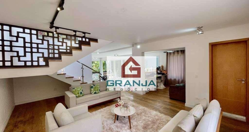 Aldeia da Fazendinha - 4 dorms/2suítes - Moderna, gourmet, piscina e privacidade! 386 m² por R$ 1.650.000 - Pousada dos Bandeirantes/Carapicuíba