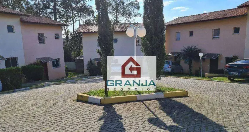 Casa em Condomínio Recanto dos Pinheiros, 2 dormitórios, quintal, cozinha com armários - à venda, 60 m² por R$ 350.000 - Chácara Pavoeiro - Cotia/SP