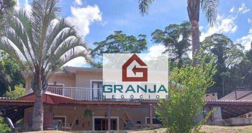 Linda Casa com 3 dorms/1sts, piscina, churrasqueira! à venda, 300 m² por R$ 960.000 - Granja Viana - Cotia/SP