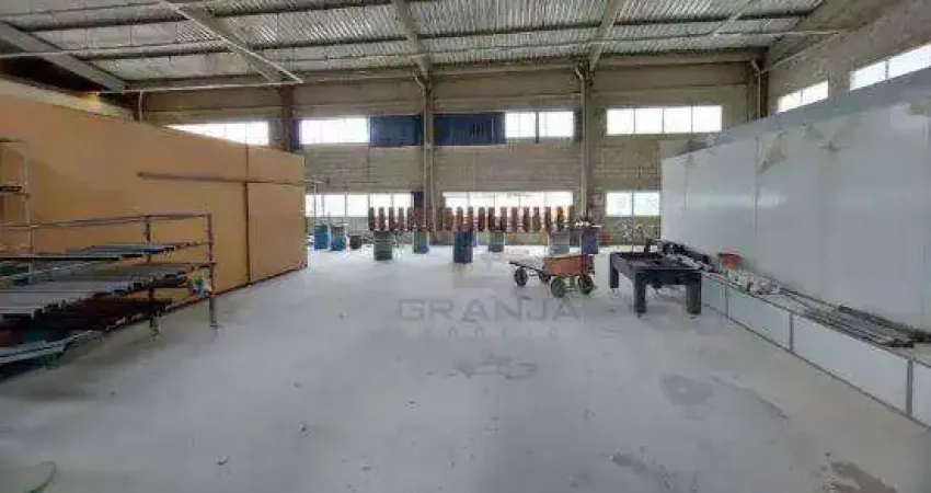 Incrível Oportunidade! Galpão em excelente localização, 923 m² por R$ 1.556/mês - Vila Jovina - Cotia/SP