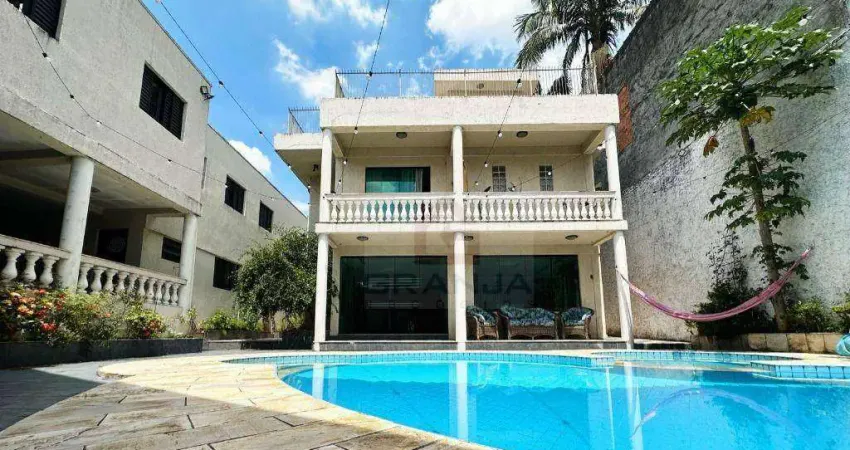 Casa com 3 dormitórios, 566 m² - venda por r$ 1.650.000 ou aluguel por r$ 7.000/mês - gramado - cotia/sp