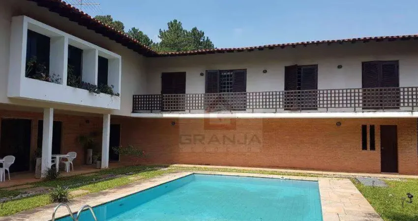 RESIDÊNCIA CONTEMPORÂNEA COM ESTILO ATEMPORAL | 2.044 m² DE TERRENO | 513 m² CONSTRUÍDOS