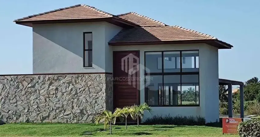 Exclusividade e sofisticação em Praia do Forte! Casa de alto padrão no Condomínio Villas, dentro do Complexo Iberostar.